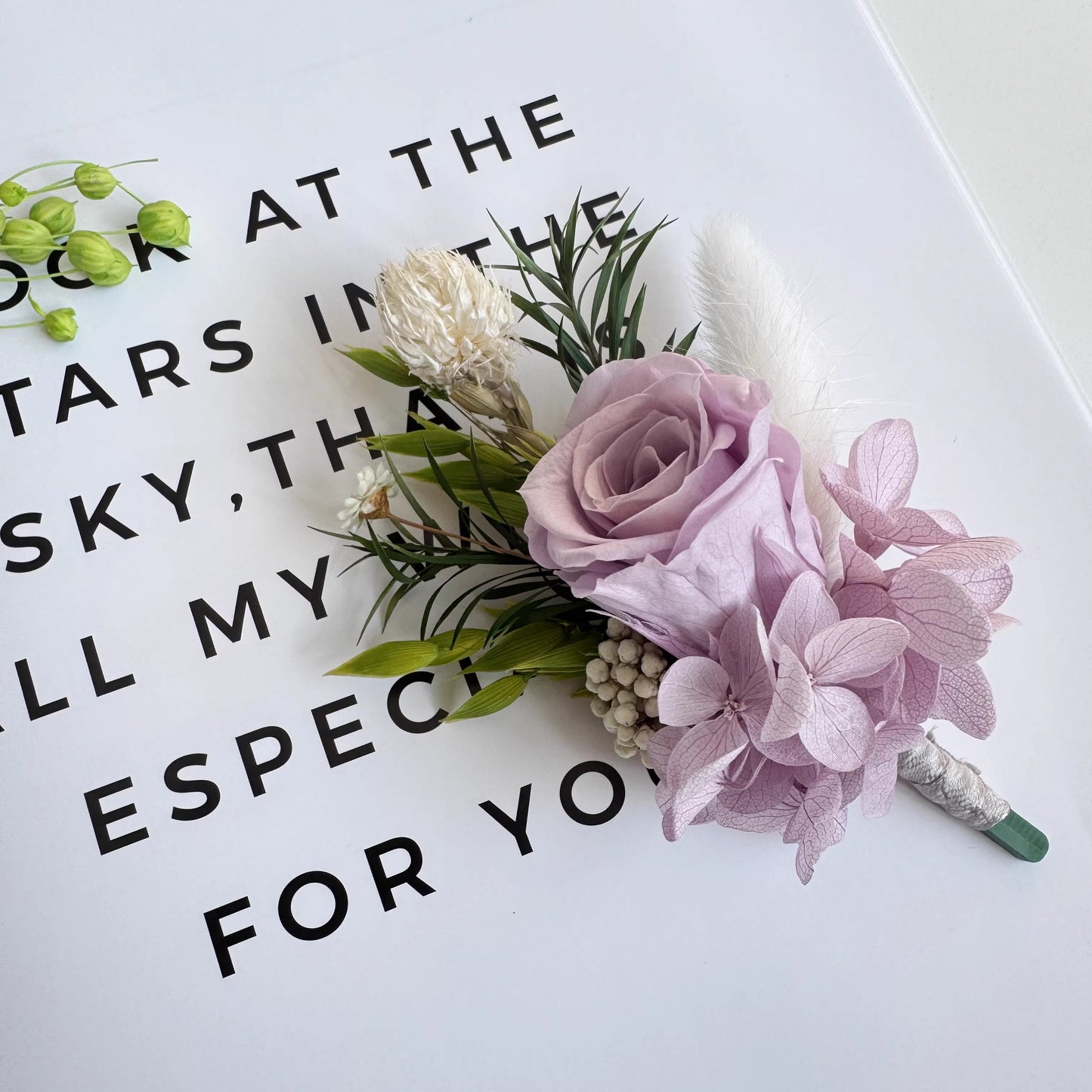 Wedding Preserved Flower Boutonniere Wrist Corsage Real Strawberry Floral Pin for Bride Groom Bridesmaid Groomsman